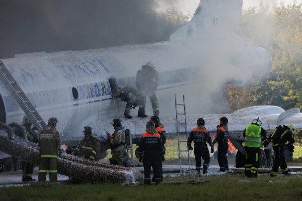 Ð¢Ñƒ-134 Ð¿Ð¾Ð¶Ð°Ñ€ ÑƒÑ‡ÐµÐ½Ð¸Ñ Ñ‚ÑƒÑˆÐµÐ½Ð¸Ðµ Ð¿Ð¾Ð¶Ð°Ñ€Ð½Ñ‹Ðµ ÑÐ²Ð°ÐºÑƒÐ°Ñ†Ð¸Ñ|Ð¤Ð¾Ñ‚Ð¾:mchs.gov.ru